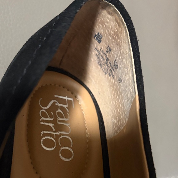 FRANCO SARTO HARLOW BLACK SUEDE BUCKLE LOAFERS SHOES. - Picture 8 of 8